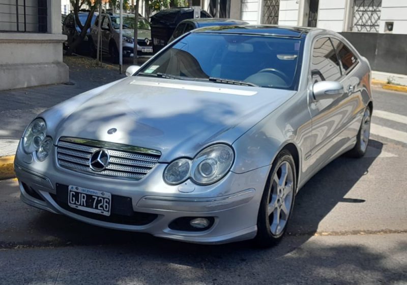 Mercedes Benz Clase C220 Sportcouoe CDI Plus 2006