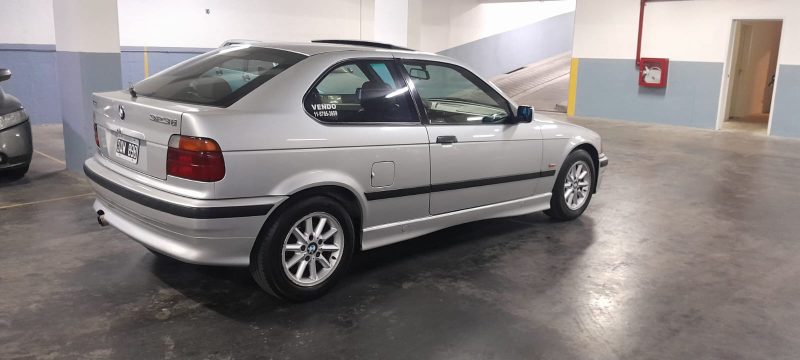BMW 323 2001 - Imagen 5
