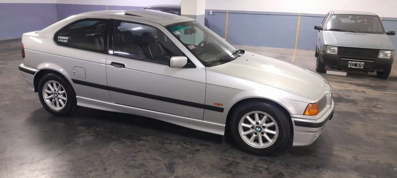 BMW 323 2001 - Imagen 4