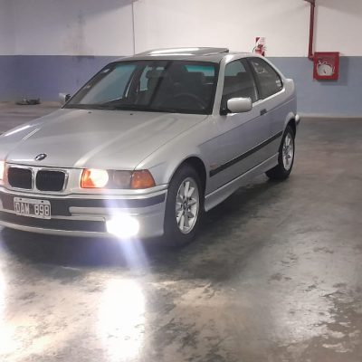 BMW 323 2001
