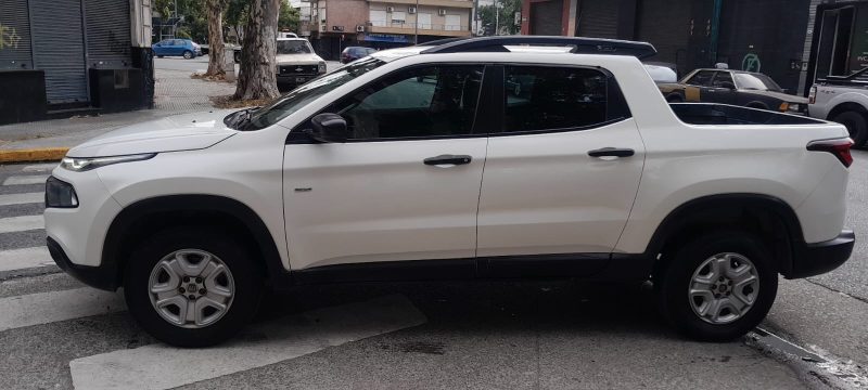 FIAT TORO 2017 - Imagen 2
