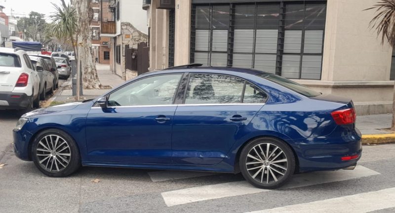 VOLKSWAGEN VENTO 2012 - Imagen 6
